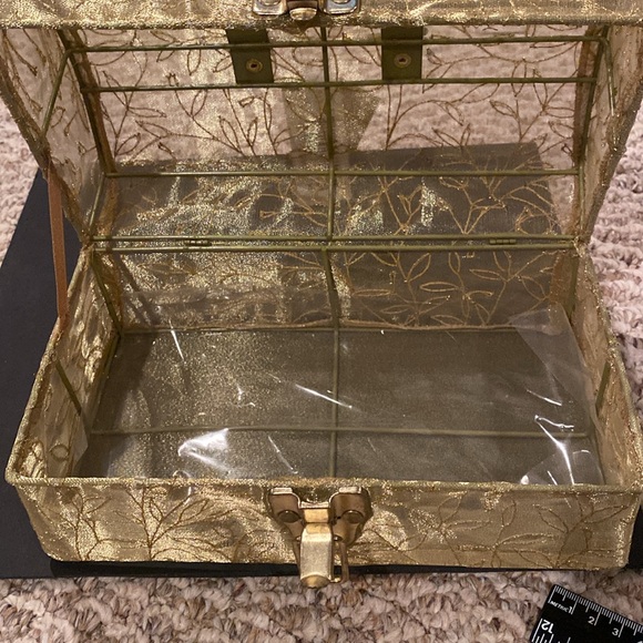NWT & Vintage Set of 2 Gold Mesh Stacking Storage Boxes - Picture 9 of 13